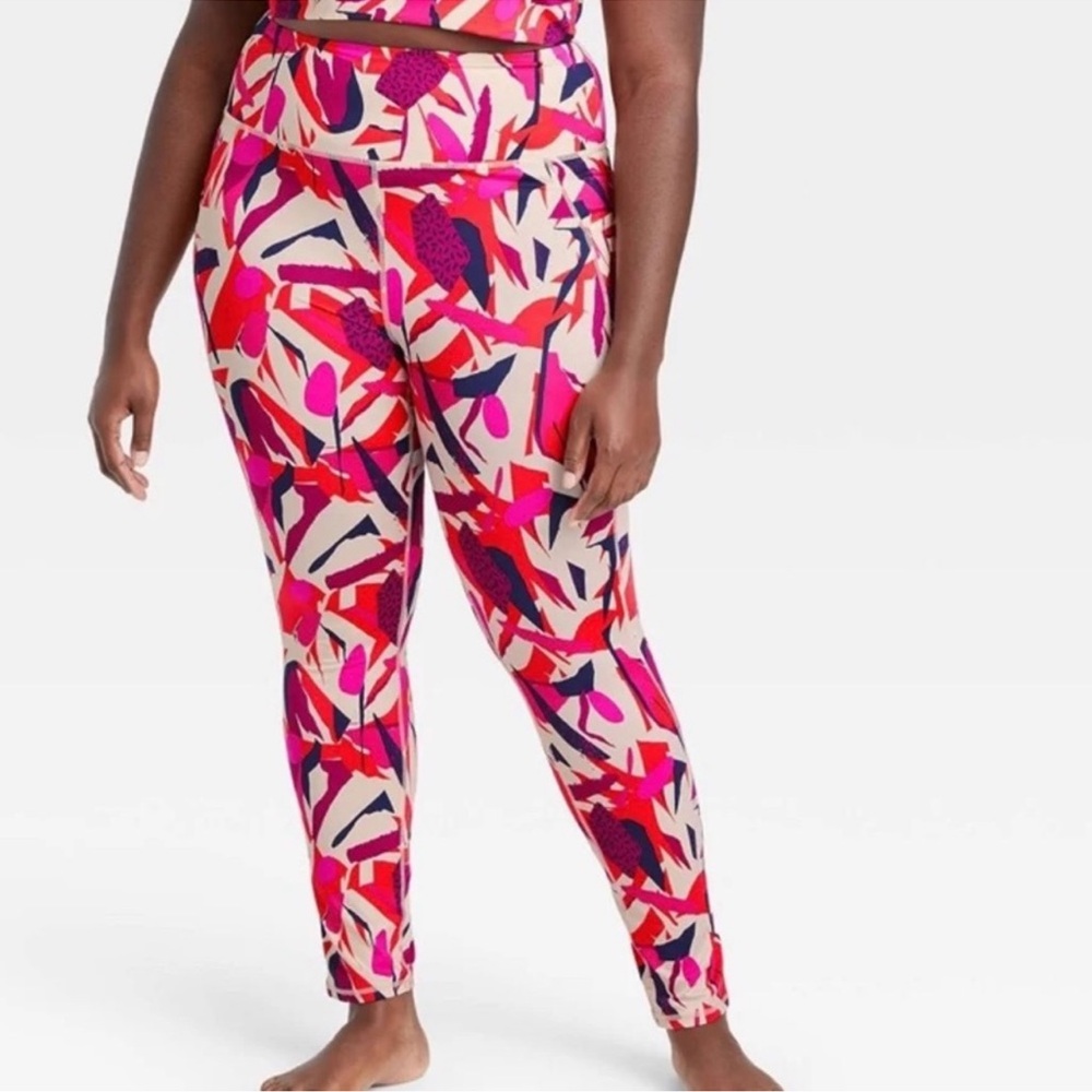NWT! J. Dow Fitness plus size patterned leggings with pockets
